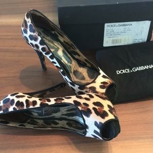 Dolce & Gabbana peep toe pumps